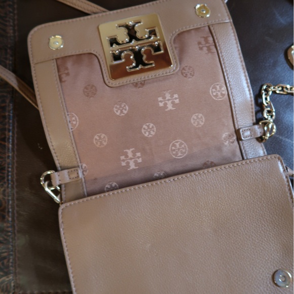 Tory Burch purse - Picture 2 of 4